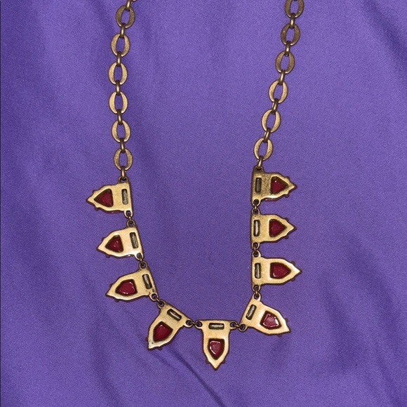 Elegant Coral Pink and Gold Necklace - Picture 5 of 5